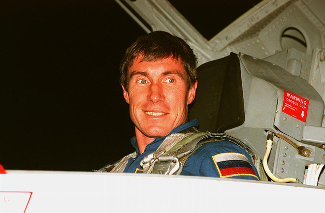 Giao lưu với phi hành gia giữ kỷ lục về thời gian có mặt trên vũ trụ ảnh 1