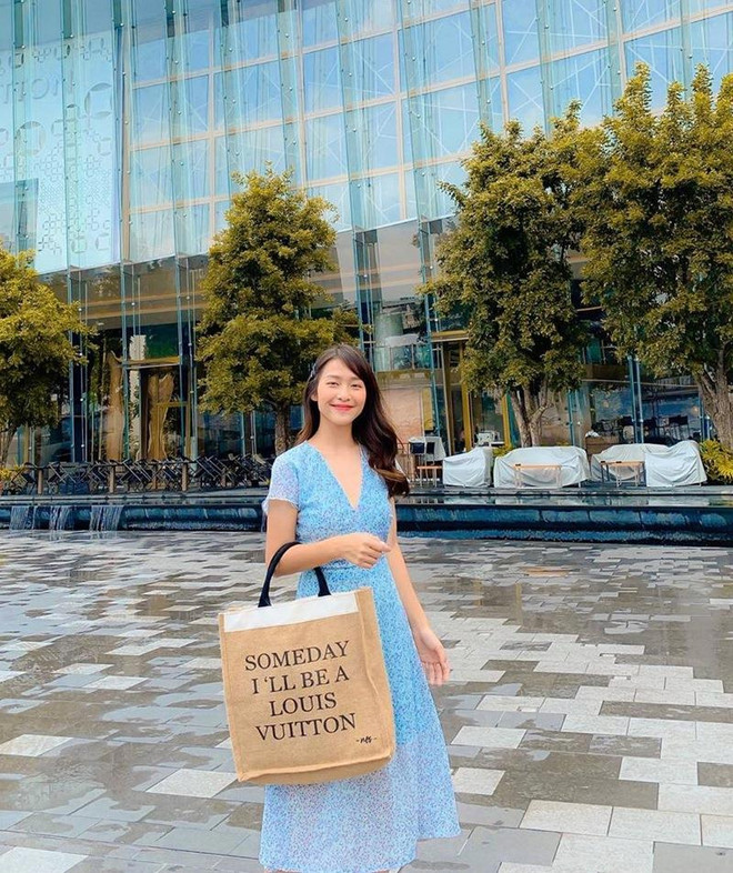 Hồ Ngọc Hà xúng xính váy áo "bánh bèo", đọ phong cách với dàn mỹ nhân ảnh 4