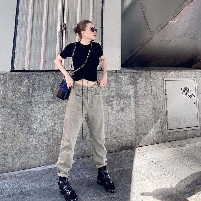 Hồ Ngọc Hà xúng xính váy áo "bánh bèo", đọ phong cách với dàn mỹ nhân ảnh 13