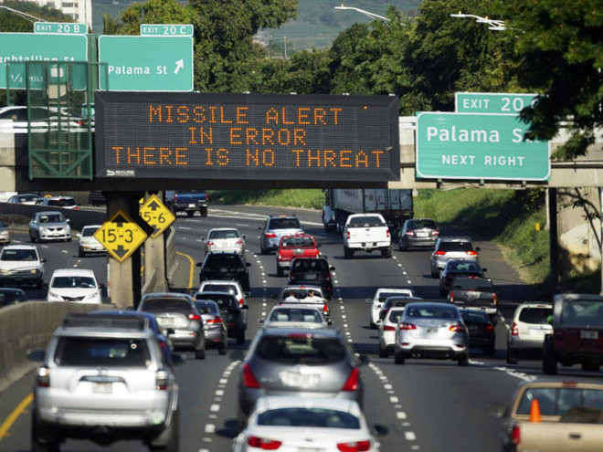 Mỹ: Bang Hawaii xử lý người có trách nhiệm trong vụ báo động nhầm ảnh 1