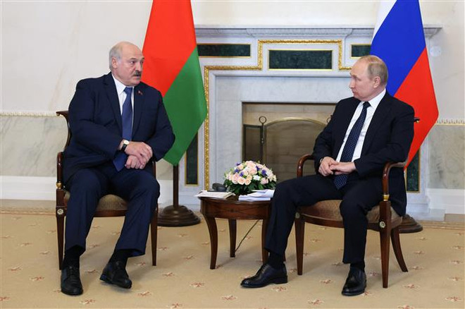 Tổng thống Nga Vladimir Putin bắt đầu chuyến thăm Belarus ảnh 1