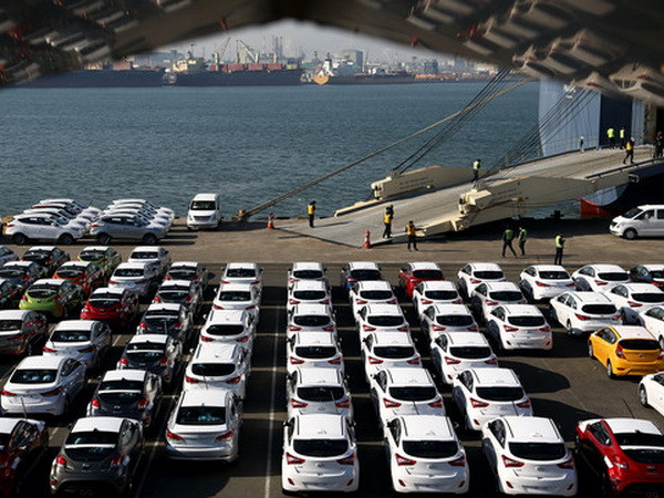 Huyndai, Kia nộp phạt 100 triệu USD vì phóng đại mức nhiên liệu ảnh 1