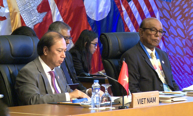 SOM ASEAN nhất trí đưa hợp tác biển thành lĩnh vực ưu tiên của Đông Á ảnh 1