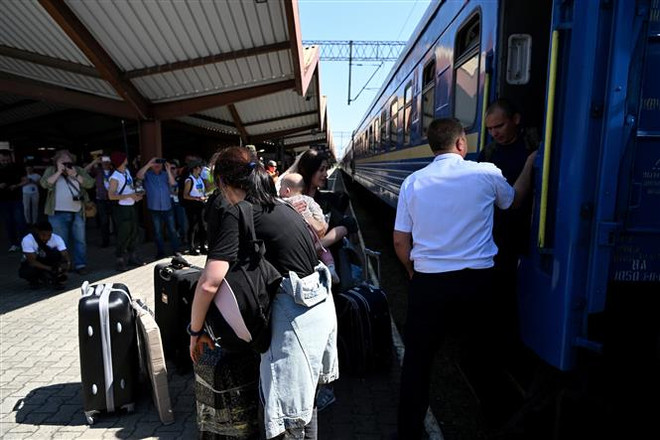 Đức hối thúc hòa đàm tìm giải pháp cho cuộc xung đột tại Ukraine ảnh 1