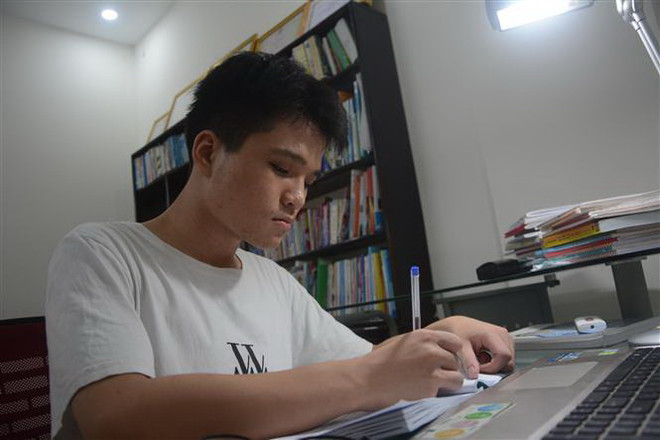 Thủ khoa khối B: Đặt mục tiêu nhỏ để chạm đến ước mơ trở thành bác sỹ ảnh 2