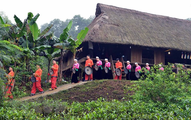 Những phong tục lạ ngày Tết của một số dân tộc Việt Nam ảnh 1