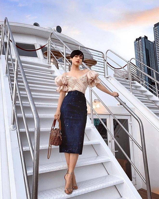 Dàn mỹ nhân Việt xua tan nắng Hè với thời trang xuống phố quyến rũ ảnh 1