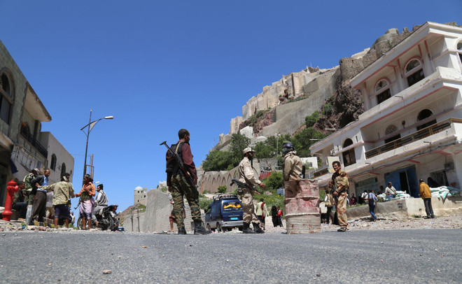 IS nhận tiến hành tấn công đẫm máu nhằm vào quân đội Yemen ảnh 1