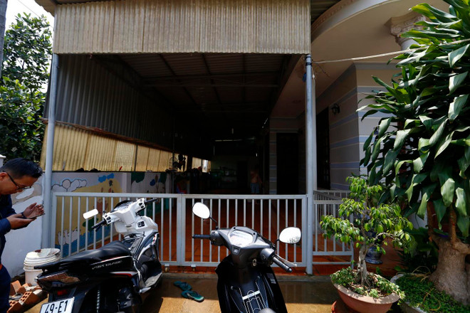 Điều tra vụ bé gái 8 tháng tuổi tử vong tại nhà trẻ tư nhân không phép ảnh 1