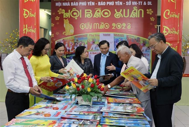 Sơn La, Tuyên Quang, Phú Yên tổ chức Hội báo xuân Quý Mão 2023 ảnh 2