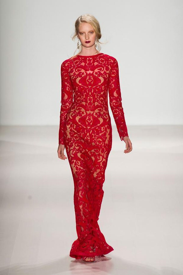 Những đường cắt laser tinh xảo trong thiết kế mùa Thu Đông ảnh 4