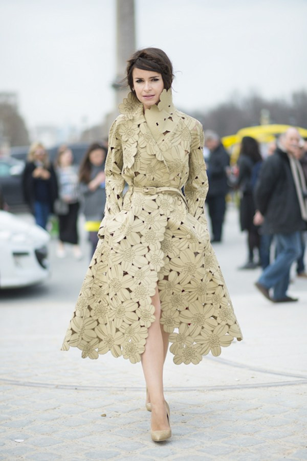 Những đường cắt laser tinh xảo trong thiết kế mùa Thu Đông ảnh 7