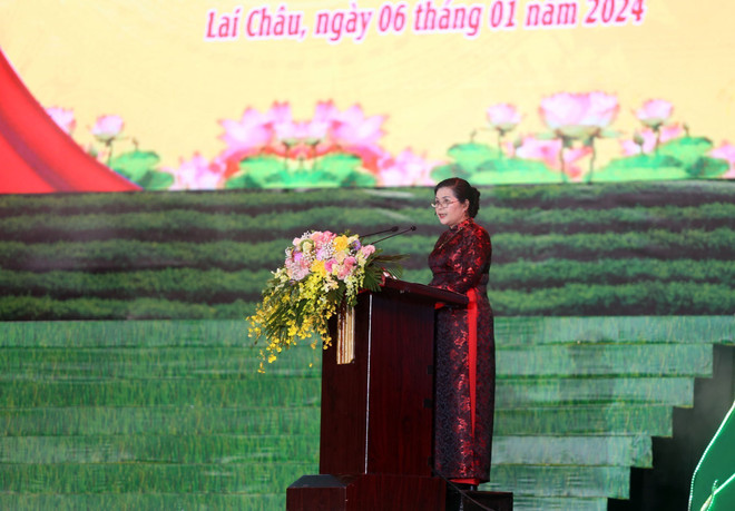ttxvn-le-ky-niem-20-nam-chia-tach-thanh-lap-tinh-lai-chau-3-3497.jpg