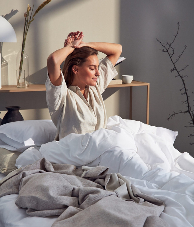 Phải làm sao với gương mặt sưng húp mỗi buổi sáng khi thức dậy? ảnh 4