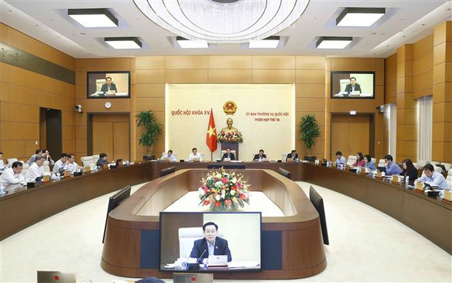 Kéo dài thời gian thí điểm cơ chế đặc thù đối với TP Hồ Chí Minh ảnh 1