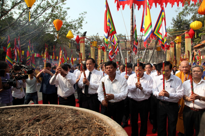 Lễ hội mùa Thu Côn Sơn-Kiếp Bạc 2015 mang đậm màu sắc dân gian ảnh 2