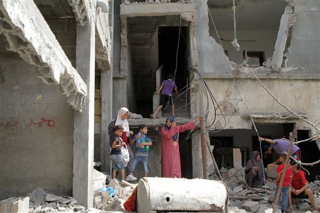 Ukraine và Nga sơ tán hàng chục công dân khỏi Dải Gaza ảnh 1