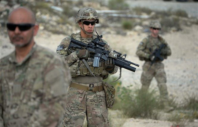 SOHR: Quân đội Mỹ tăng viện nhằm bảo vệ khu vực dầu mỏ tại Syria ảnh 1