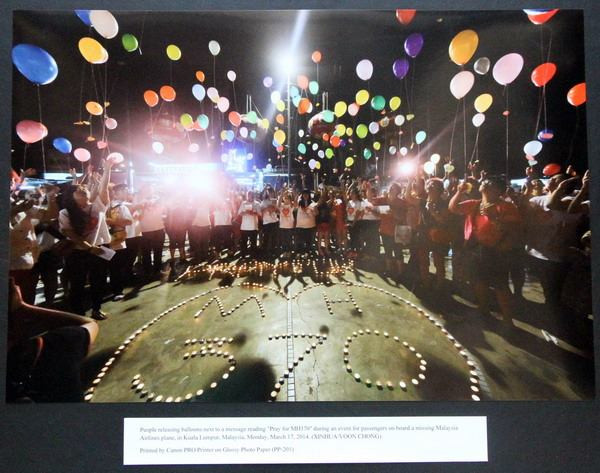 Triển lãm ảnh về máy bay mất tích MH370 tại Kuala Lumpur ảnh 1
