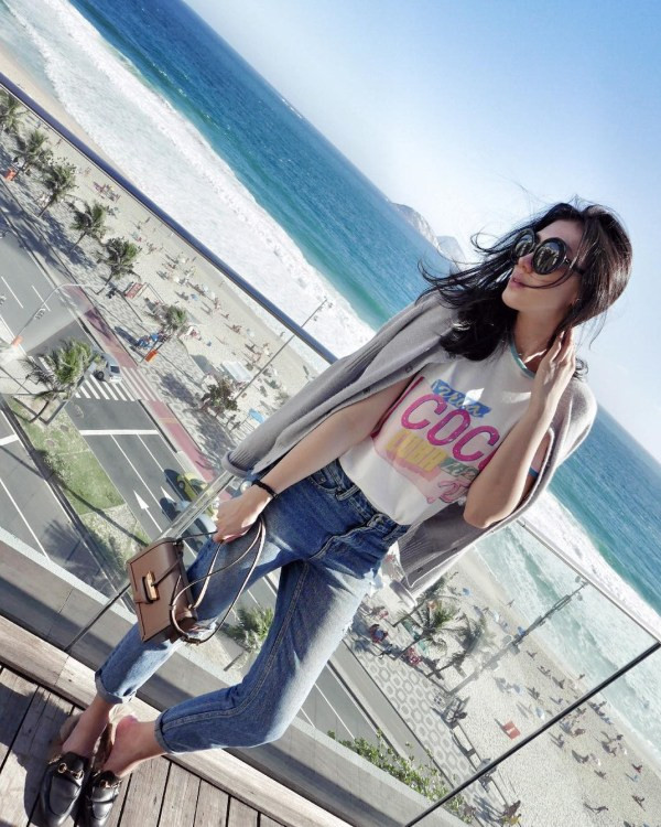 Ba mẫu áo thun đang làm điên đảo sàn diễn đường phố ảnh 6