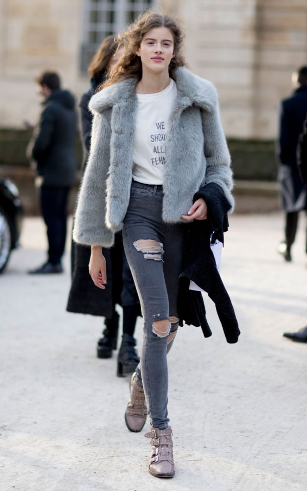 Ba mẫu áo thun đang làm điên đảo sàn diễn đường phố ảnh 25