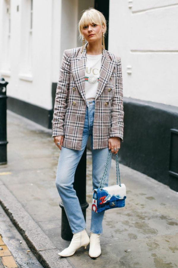 Ba mẫu áo thun đang làm điên đảo sàn diễn đường phố ảnh 10