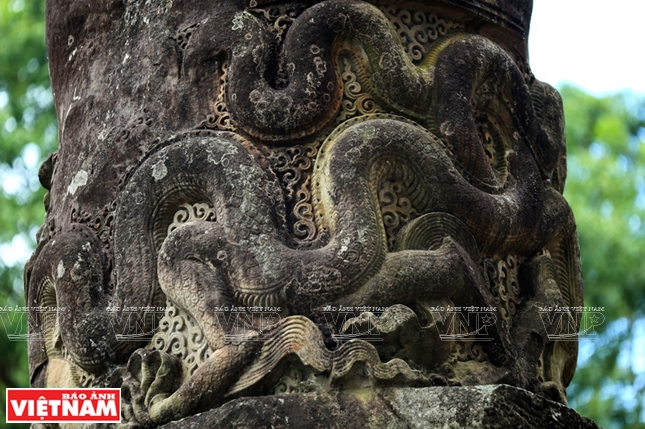 Bí ẩn cột đá chùa Dạm tạo sức hút kỳ diệu với du khách thập phương ảnh 5