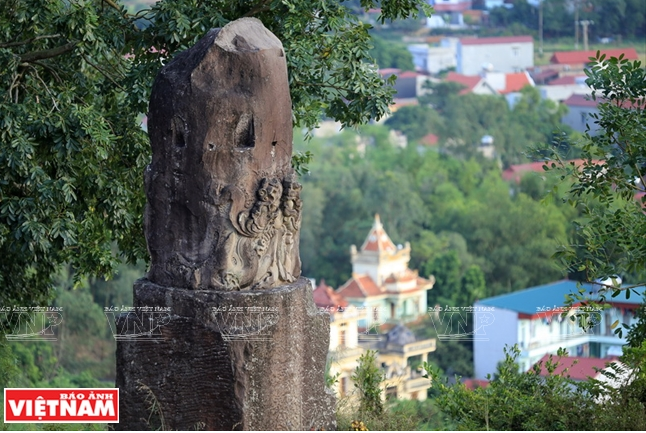 Bí ẩn cột đá chùa Dạm tạo sức hút kỳ diệu với du khách thập phương ảnh 8