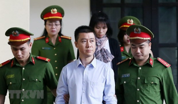 Bị cáo Phan Sào Nam khi đến tòa hồi tháng 11/2018. (Ảnh: TTXVN) Việt Nam lần đầu thu tiền thi hành án từ nước ngoài ảnh 1