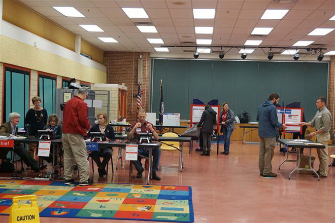 Bầu cử giữa kỳ ở Mỹ: Đảng Cộng hòa đang dẫn trước đảng Dân chủ ảnh 1