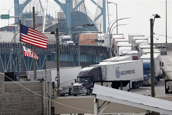 Đại dịch COVID-19 "cuốn phăng" hàng nghìn việc làm tại Canada ảnh 1