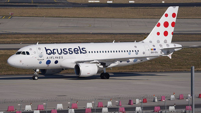 Bóng đen ngành hàng không bao phủ kỳ nghỉ Hè của dân châu Âu ảnh 1