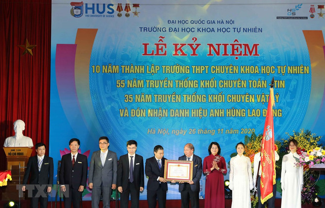 Ngôi trường “siêu gặt hái" thành tích tại các kỳ thi Olympic quốc tế ảnh 3