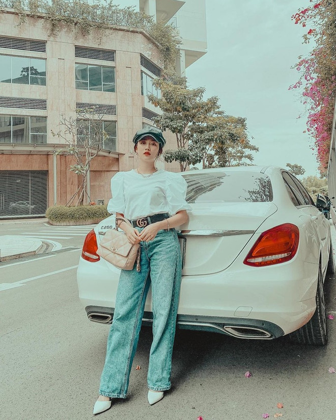 Chi Pu và dàn sao Việt xúng xính áo khoác, cardigan ngày lạnh ảnh 27