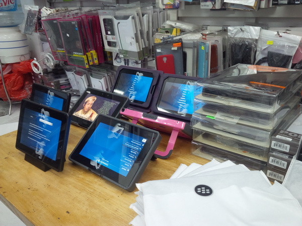 Thịnh hành “mốt” chơi máy tính bảng 7-inch xách tay giá rẻ ảnh 1