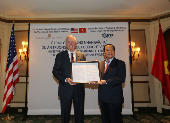  Trao chứng nhận đầu tư Dự án Trường Đại học Fulbright Việt Nam ảnh 1
