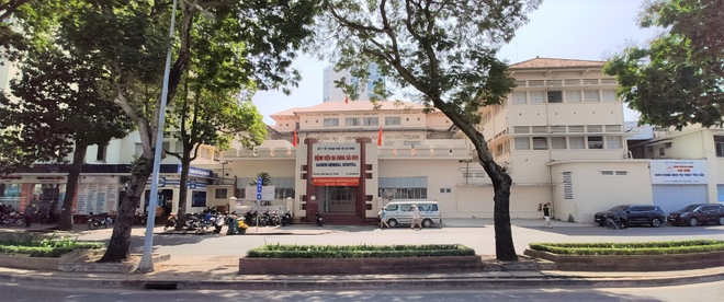 Ngành y tế TP. HCM “cất cánh”: Khi bệnh viện thay da đổi thịt ảnh 1