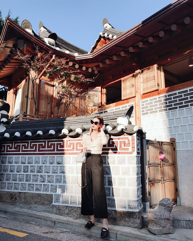 Thanh Hằng, Hà Tăng và dàn mỹ nhân ghi điểm với street style ấn tượng ảnh 14