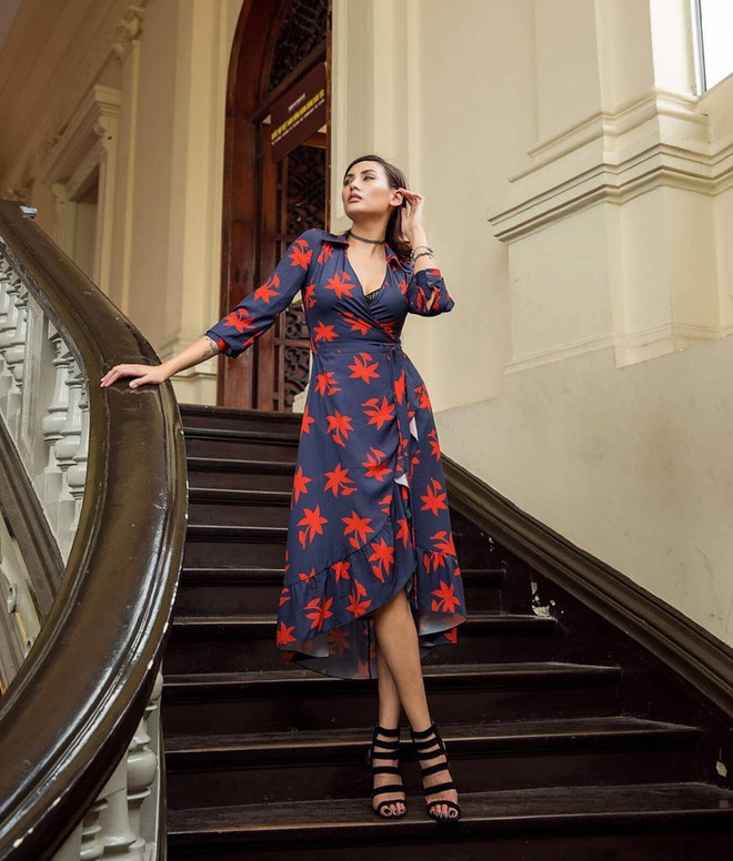 Thanh Hằng, Hà Tăng và dàn mỹ nhân ghi điểm với street style ấn tượng ảnh 11