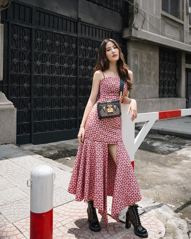 Thanh Hằng, Hà Tăng và dàn mỹ nhân ghi điểm với street style ấn tượng ảnh 7