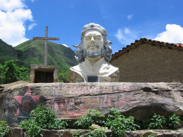 Bolivia xây trung tâm văn hóa tưởng niệm anh hùng Che Guevara ảnh 1