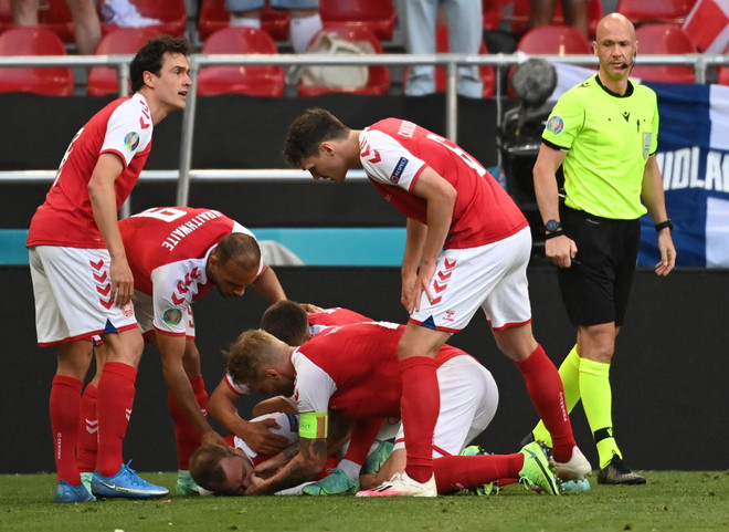 Bác sỹ đội tuyển Đan Mạch: Chúng tôi kịp đưa Eriksen trở lại ảnh 1