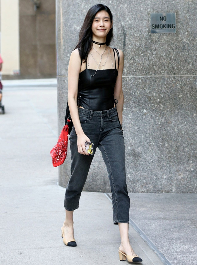 Street style đẹp long lanh của dàn thiên thần Victoria’s Secret ảnh 18