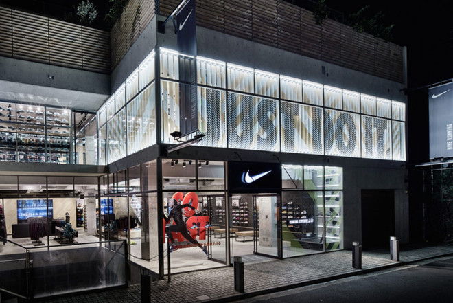 Ngành bán lẻ thời trang "rung chuyển" bởi hậu quả của dịch COVID-19 ảnh 3