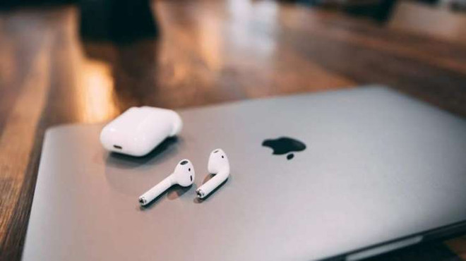 Nhà máy sản xuất AirPods cho Apple tại Trung Quốc nối lại hoạt động ảnh 1