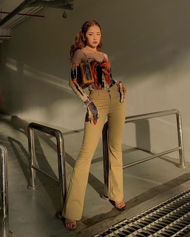 Sắc hồng thống trị phong cách street style tuần qua của dàn sao Việt ảnh 8