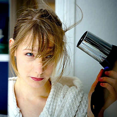 Mười cách phục hồi cấp tốc cho những mái tóc hư tổn ảnh 2