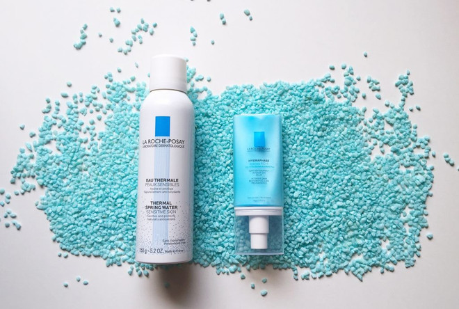 Sáu chai xịt khoáng giá bình dân lý tưởng cho làn da mùa Hè ảnh 5