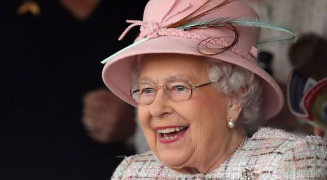 Nữ hoàng Anh Elizabeth Đệ nhị: 91 tuổi chỉ là một con số ảnh 11