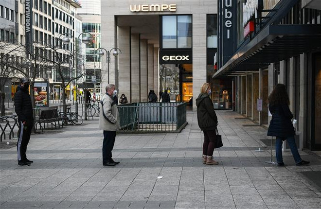 Europol cảnh báo tình trạng làm giả giấy xác nhận âm tính SARS-CoV-2 ảnh 1